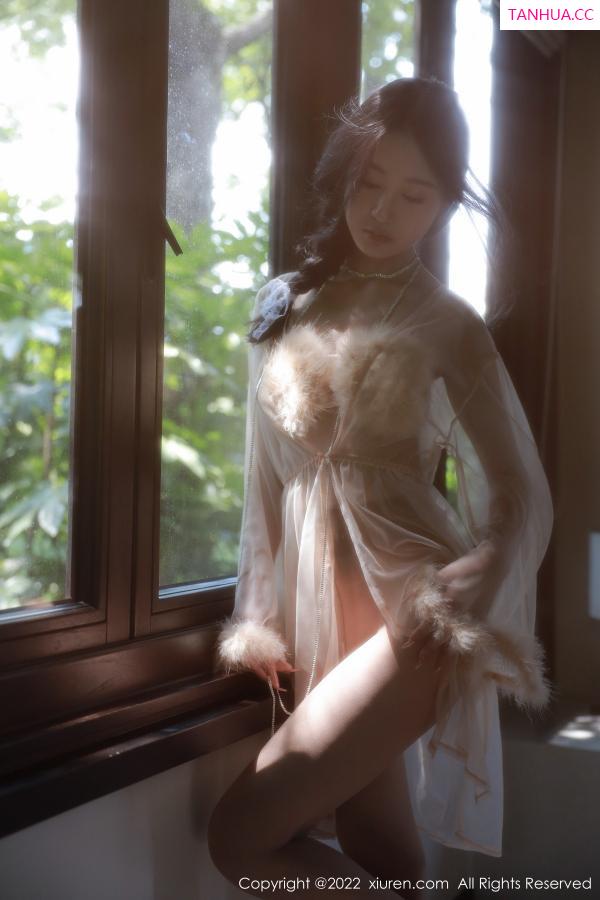 谢晚晚  [XiuRen]高清写真图 2022.11.02 No.5796 谢晚晚 丝袜妩媚第4张图片